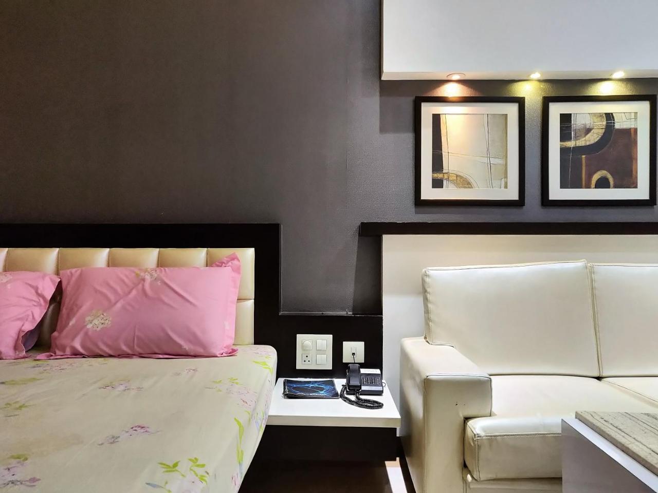 Hotel Rockland Dźajpur Zewnętrze zdjęcie