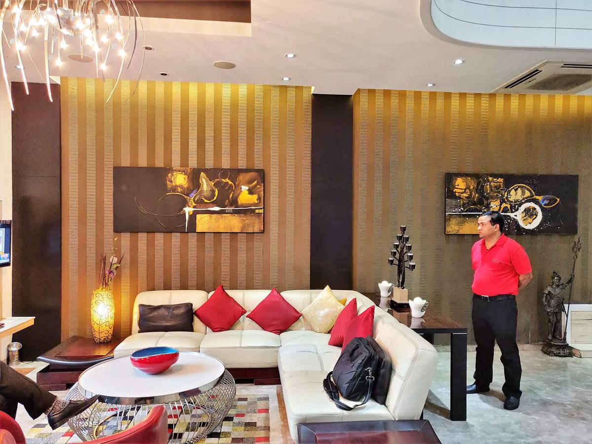 Hotel Rockland Dźajpur Zewnętrze zdjęcie